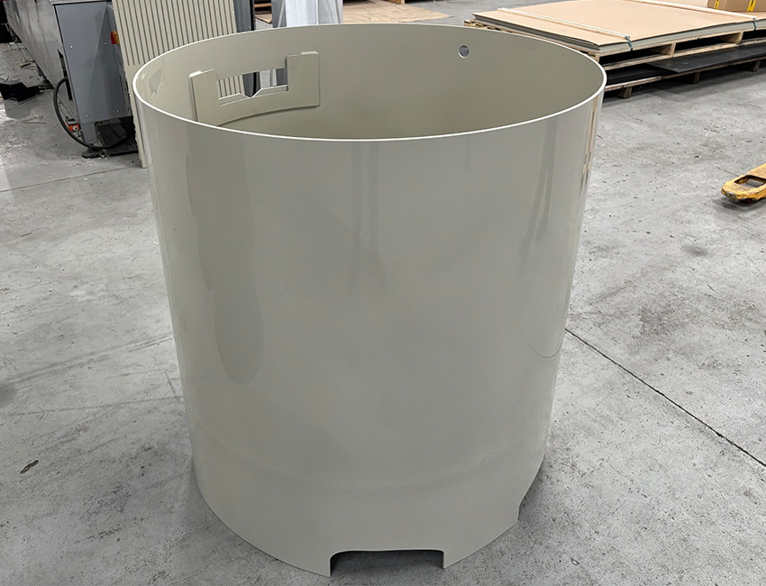 Custom fish tanks & Aquaculture Basins