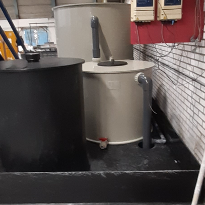 Procestanks In Lekbak Ckb Kunststof Installatiebouw